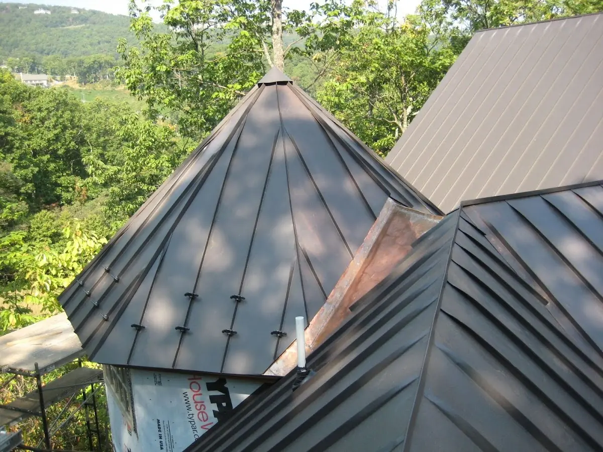 Professional Roof Tarp Installation by Craftsman Roofing in Norton